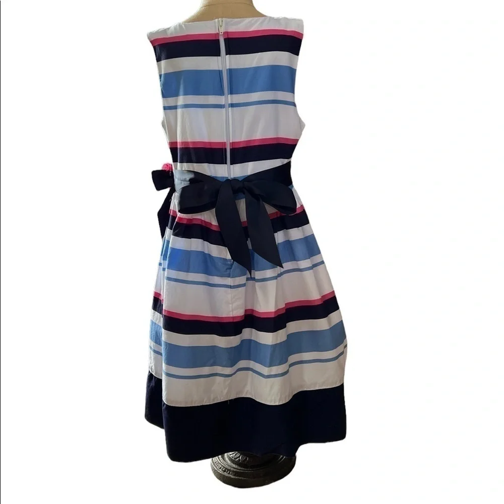 THE CHILDREN’S PLACE GIRLS SLEEVELESS STRIPED SIZE 8